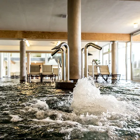 Aqualux & Terme Hotell