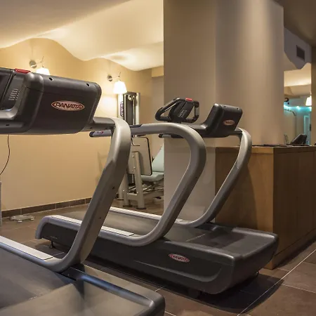 Hotell Aqualux & Terme 4*