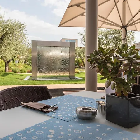 Hotell Aqualux & Terme 4*