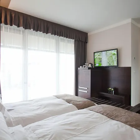 Hotel Aqualux & Terme 4*