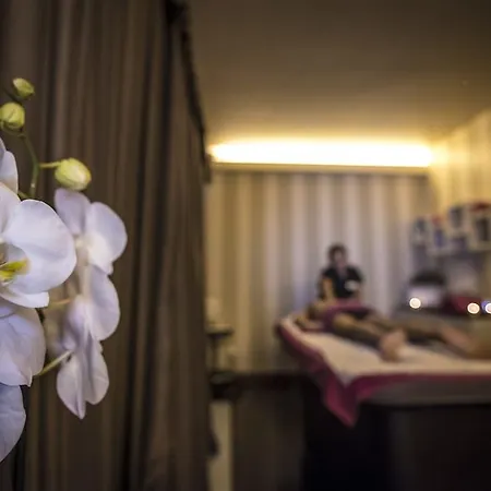 Aqualux Spa&suite