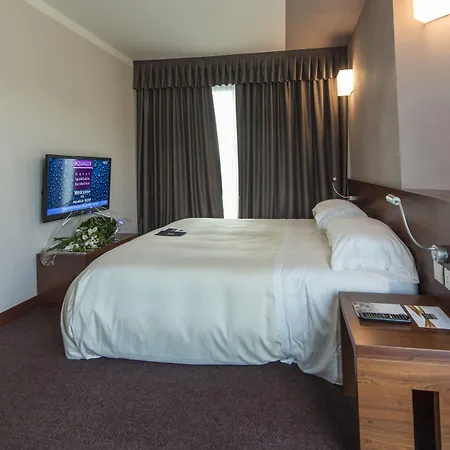 Otel Aqualux & Terme 4*