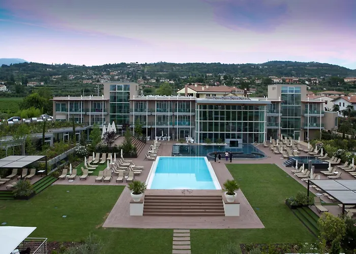 Hotel Aqualux & Terme 4*